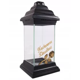    Eine Kerze für den Großvater, ein Glasschrein, der Tag des Großvaters