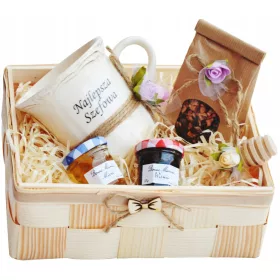   Exklusives Geschenkset mit Porzellanbecher, Tee, Honig und Marmelade