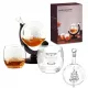  Globus-Karaffe + 2 gravierte Whiskygläser