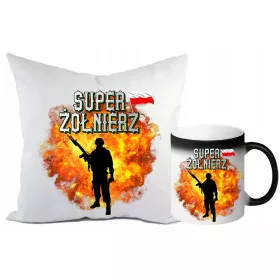    Kissen + Becher für einen Soldaten, ein militärisches Geschenk