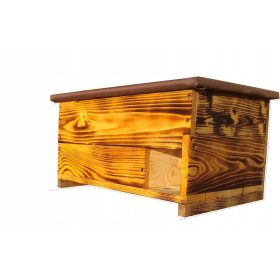  Ein großes dekoratives Igelhaus für den PREMIUM-Garten