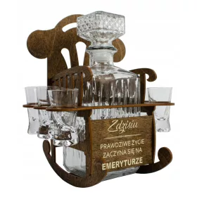  SCHAUKELSTUHL, KARAFFE, GLÄSER, GEBURTSTAGGESCHENK