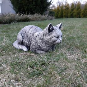    Katzenkätzchen-Gartenfiguren. Katzenfiguren für den Garten