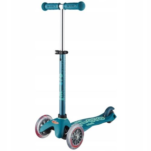  Dreirädriger Roller Micro MMD055, türkis