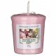  Traditionelle Paraffinkerze FRESH CUT ROSES Yankee Candle 1 Stk.