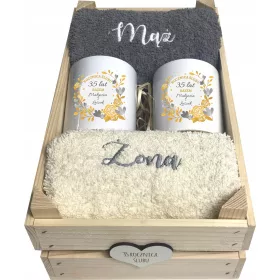    Milcard Jubilee Wife/Husband Handtuchset mit Tassen in einer Box