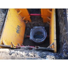 SCHALUNG FÜR AUSGRABUNGEN – LEICHTES GEWICHT 600 kg