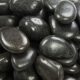 Kies und Steine Gartensteine schwarz 10 kg