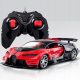  Ein großes ferngesteuertes RC-Auto im Maßstab 1:16 als Geschenk