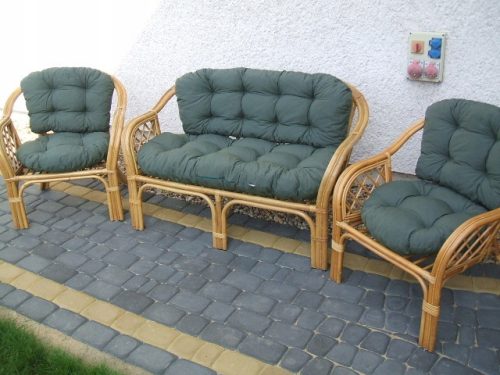  Kissen für Rattanmöbelmatten. WASSERDICHT GRÜN