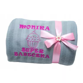 GESCHENKDECKE ZUM FRAUENTAG MIT GROßER STICKEREI