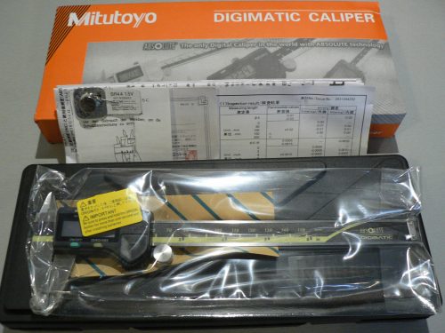 Mitutoyo elektronischer Messschieber 150 mm