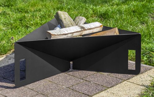  Freistehende dreieckige Gartenfeuerstelle