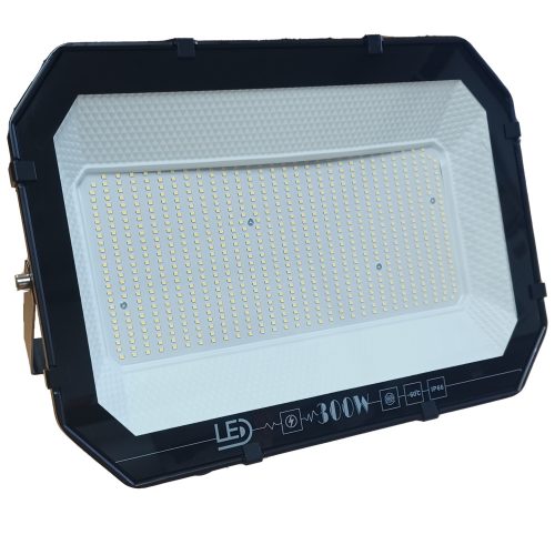 Halogen kaltweiß 15000 lm 300 W