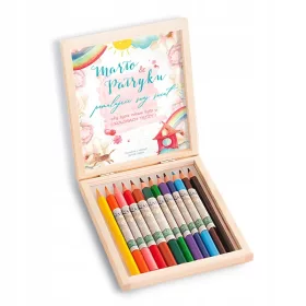    Buntstifte in einer Schachtel, ein Geschenk für das Brautpaar