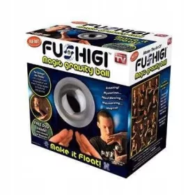    FUSHIGI MAGISCHER BALL, DER VERZAUBERT LEVITIERT, FÜR EINEN JUNGEN UND EIN MÄDCHEN