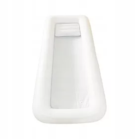   Aufblasbare Badewanne für Erwachsene. Große aufblasbare Badewanne