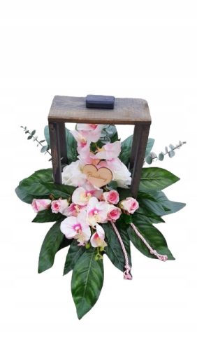 Grabdekoration, Frühlingsstrauß für den Friedhof