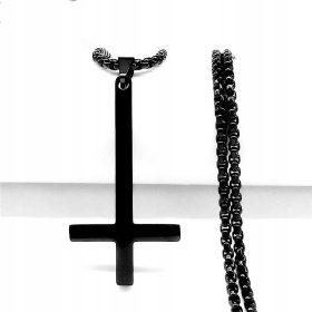    Halskette aus Edelstahl. Kette 60 cm großes umgekehrtes Kreuz, schwarz