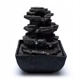  Mani Bhadra BV Brunnen schwarz