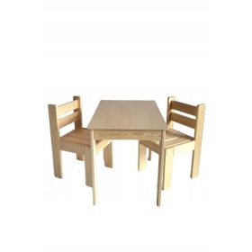  Holztisch mit 2 Kinderstühlen