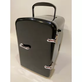 ETC 4 Kitchenmaster Milchkühlschrank mit Schlitzen