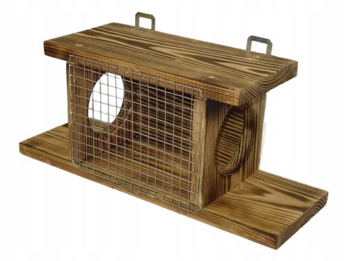  Futterstation für Eichhörnchen. Vorratskammer für Zapfen und Nüsse