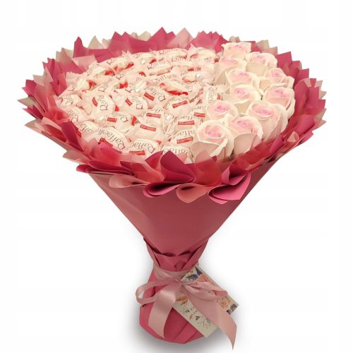 Coole, lustige Gadgets Süßer Strauß mit Raffaello- und Seifenrosen. Geschenk zur Hochzeit