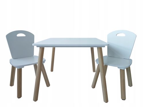  Ein Set aus Tisch und 2 Stühlen für Kinder