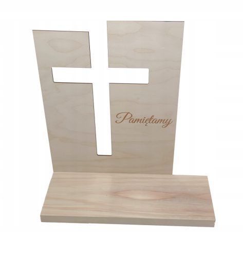 Holzsockel für eine Holzkreuzdekoration