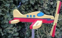  Gartenwindmühlenflugzeug