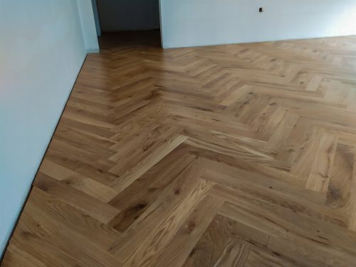 PARKETT-Diele EICHE KLASSE RUSTIC, 7 cm breit.