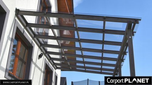 Massives Polycarbonat 8 mm, farblos, milchig weiß