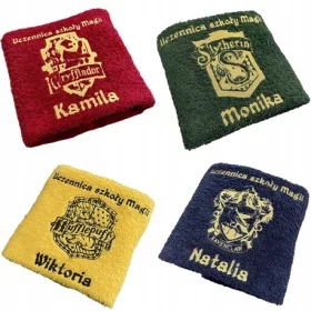    HANDTUCH MIT STICKEREI 500G 70X140 MIT NAMEN FÜR HARRY POTTER FAN VERSCHIEDENE SCHULEN