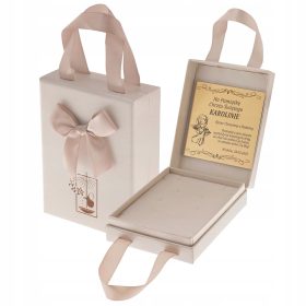    TAUF-GESCHENKBOX MIT SCHLEIFE + GRAVUR MIT IHREM EIGENEN GESCHENKTEXT