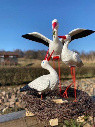  Gartenfigur - Nest mit Störchen + gratis Frosch