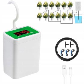    Automatisches Bewässerungssystem für Pflanzen in Töpfen im Garten mit Timer