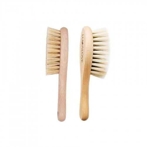  Lullalove-Pinsel in den Farben Beige und Braun