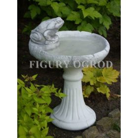  FROSCHVOGEL-BATTERIE S104085 AUF EINEM SOCKEL