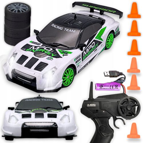  RC AUTO DRIFT 4X4 FERNGESTEUERT, NISSAN GT-R, 2,4 GHZ FERNBEDIENUNG, BATTERIE
