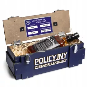    Ein Geschenk für einen Polizisten. Eine Alkoholbox zum Geburtstag des Vaters eines Freundes