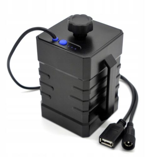  Eingang 16V, Ausgang 5V. Batteriefach. 4 x 26650 Batterien.