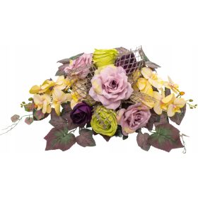    Eine Dekoration, ein Blumenstrauß im Topf, für ein Friedhofsgrab