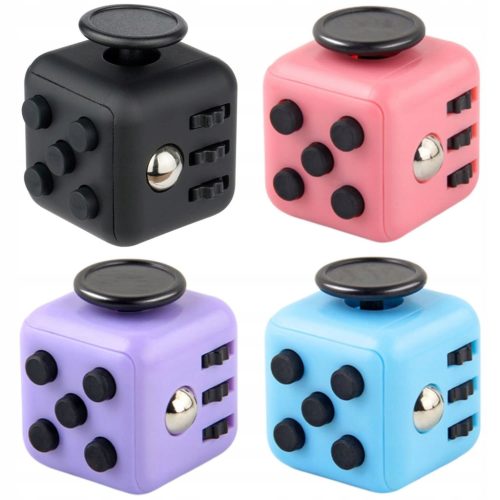  4X HANDWÜRFEL ANTI-STRESS-WÜRFEL FIDGET-WÜRFEL SPIELZEUG Knöpfe Knöpfe in der Hand