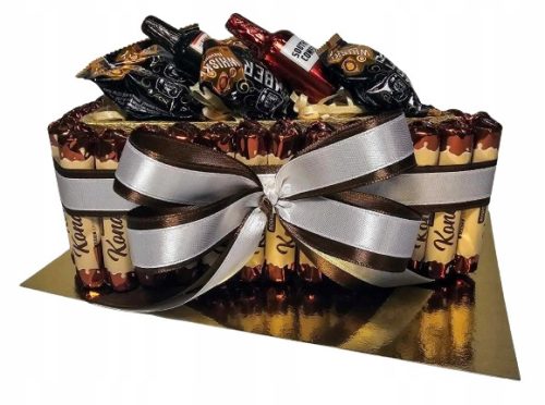  Ein Fake-Kuchen Ein Stück Kuchen Konafetto, Beember, Geburtstag, Namenstag, Mamas, Papas