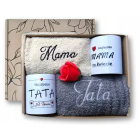    GESCHENK für Eltern – MUTTERTAG – Set aus BECHERN, HANDTUCH und gestickter Rose
