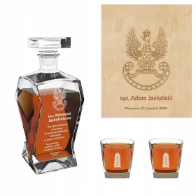    Ein luxuriöses Geschenkset für einen Soldaten der Bodentruppen