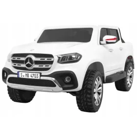  Mercedes Benz X-Klasse MP4 Weißes Fahrzeug
