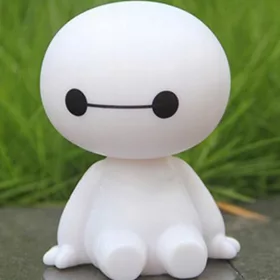    Autodekoration, süßer beweglicher Kopf, Roboter-Baymax-Puppendekor ~ 4831