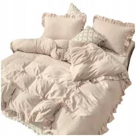   Luxuriöse Bettwäsche mit Rüschen 200x220 cm - Elegant & Komfortabel